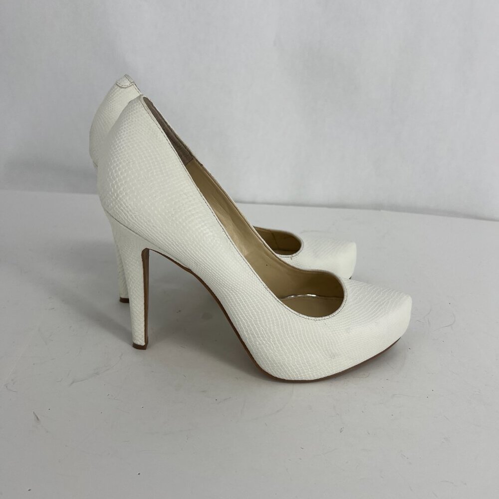 Jessica Simpson Parisah White Snakeskin Platform Pump